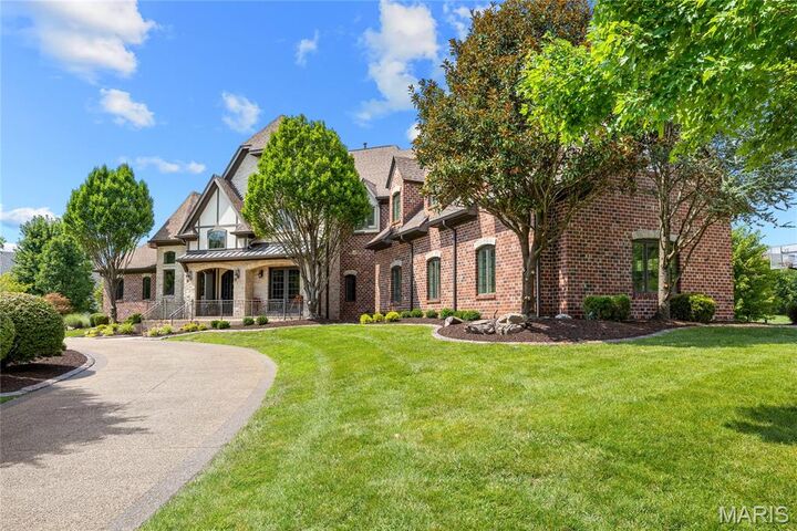 Property Photo: 1222 Devonworth Drive MO 63017