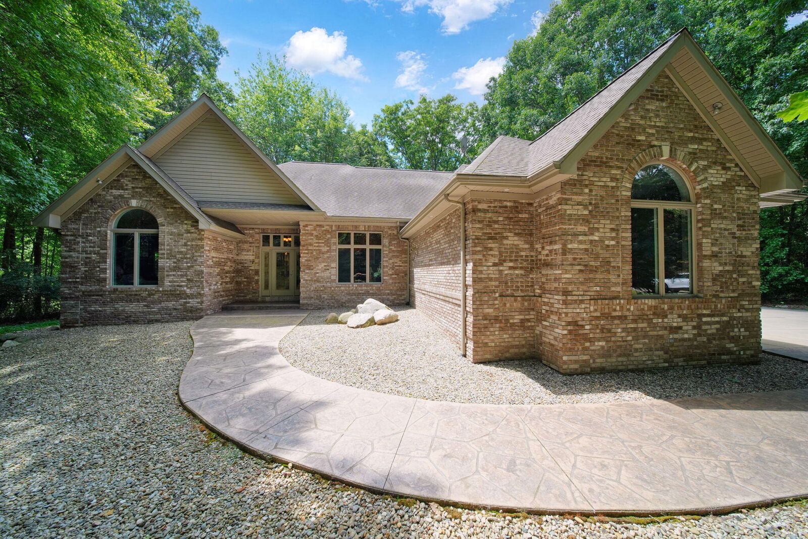 Property Photo:  2500 Reynolds Road  MI 49201 