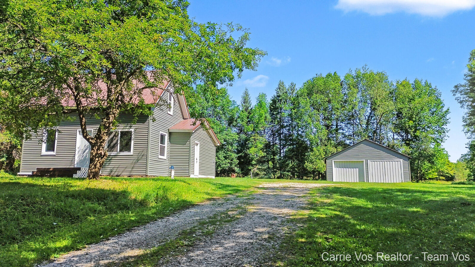 Property Photo:  3251 E 46 Road  MI 49601 