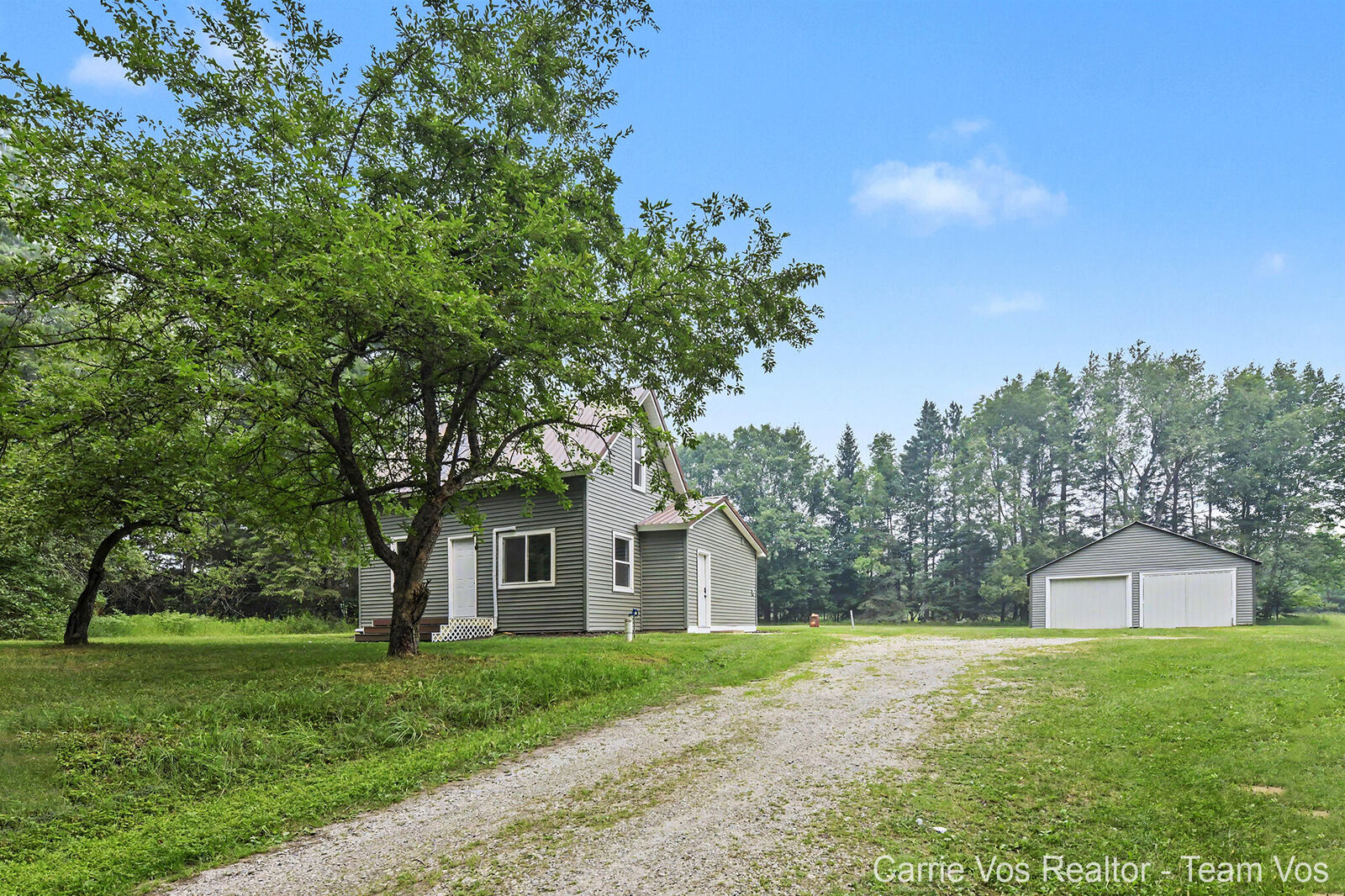 Property Photo: 3251 E 46 Road MI 49601
