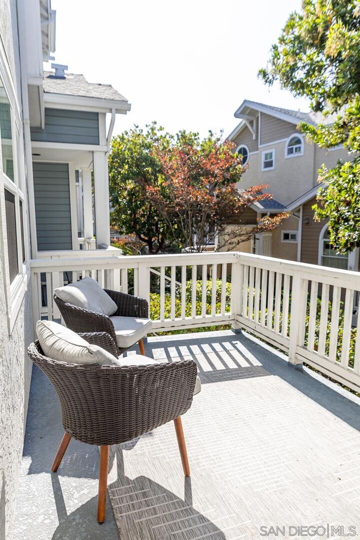 Property Photo:  10060 Scripps Vista Way #33  CA 92131 