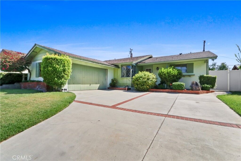 Property Photo:  14751 San Esteban Dr  CA 90638 