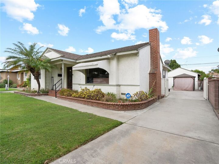 Property Photo:  9708 Pomering  CA 90240 