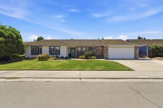 Property Photo: 754 Corvey Circle CA 95632