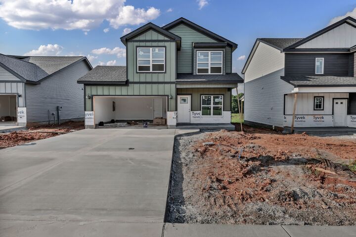 Property Photo:  2712 Brewster Dr  TN 37042 