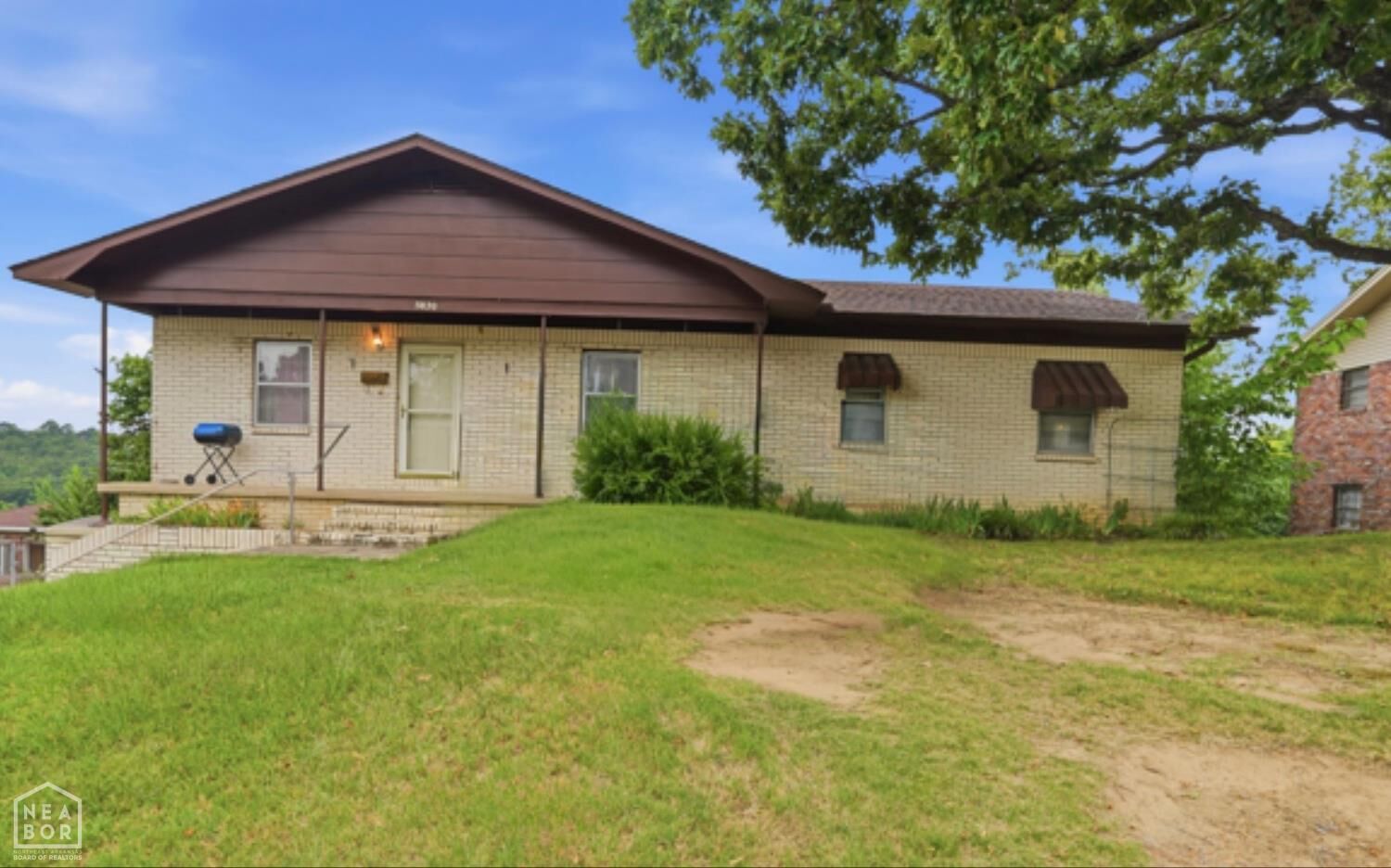 Property Photo:  5820 Alta Vista Drive  AR 72118 