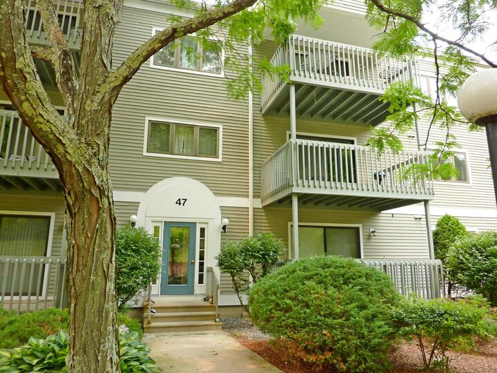 Property Photo: 47 Dogwood Drive NH 03062