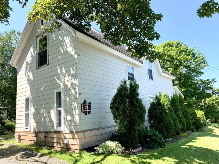 Property Photo: 26 Starr Street NS B0M 1X0