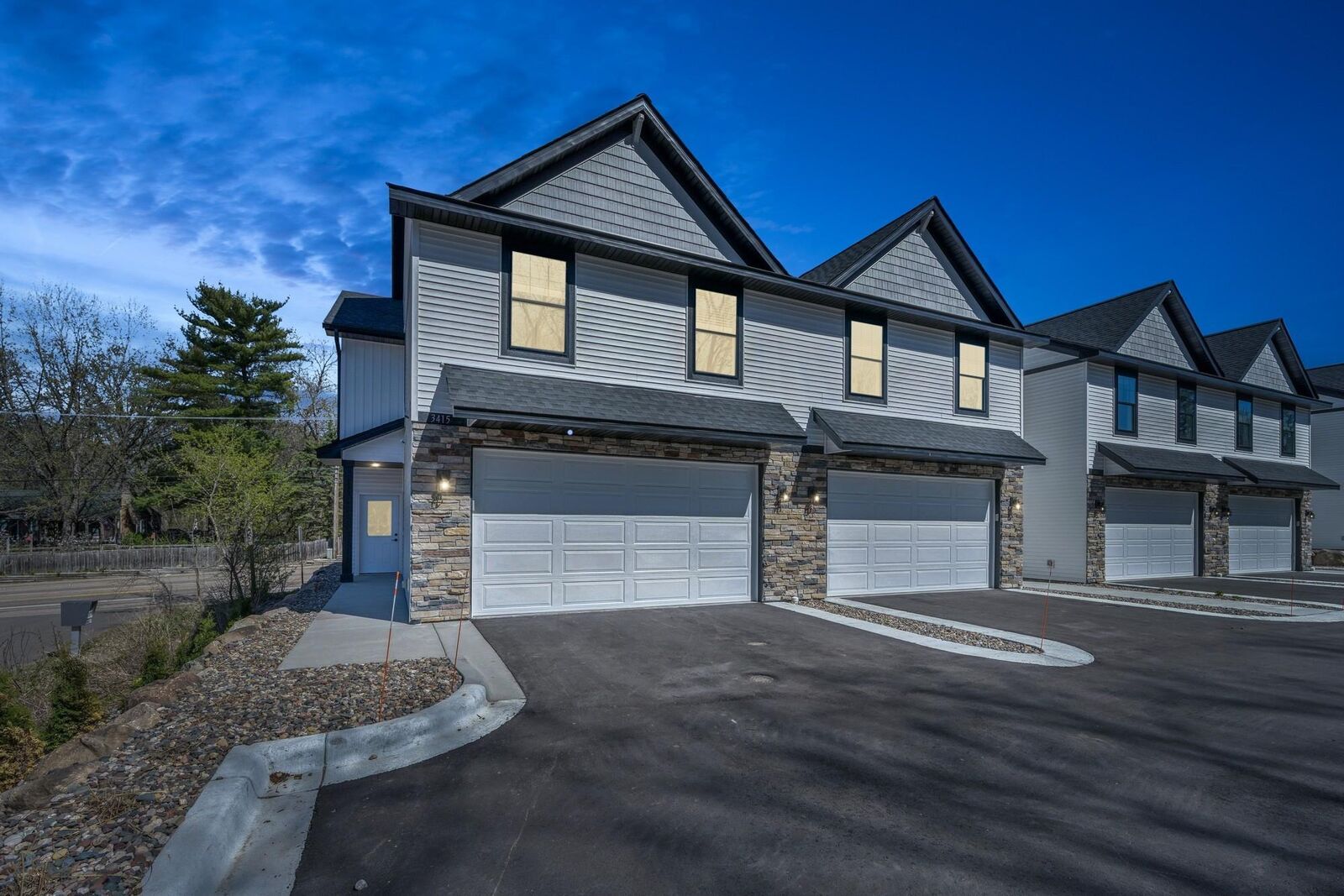 Property Photo:  3413 Douglas Drive N  MN 55422 