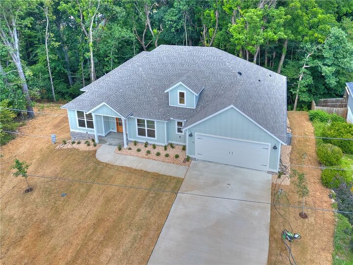 Property Photo: 16 Millsap Circle AR 72715