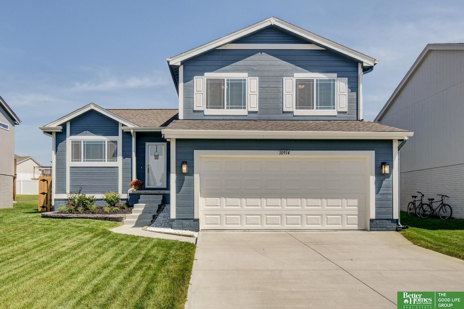 Property Photo:  10914 Baker Street  NE 68142 
