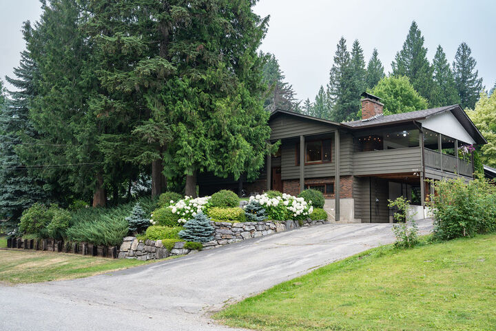 Property Photo: 1664 Birch Drive BC V0E 2S1