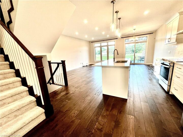 Property Photo:  7174 Parsa Street  ON L2H 3T1 