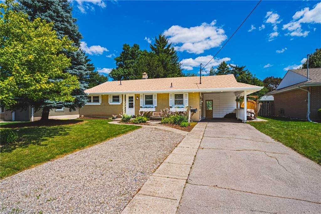 Property Photo:  15 Dale Avenue  ON N1S 3M7 