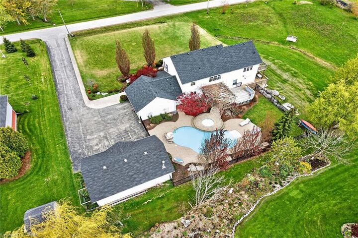 Property Photo:  20 Haldimand Trail  ON N1A 1W9 