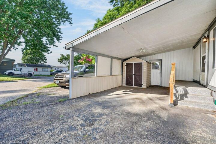 Property Photo:  129 Scott Street  ON N2J 4G8 