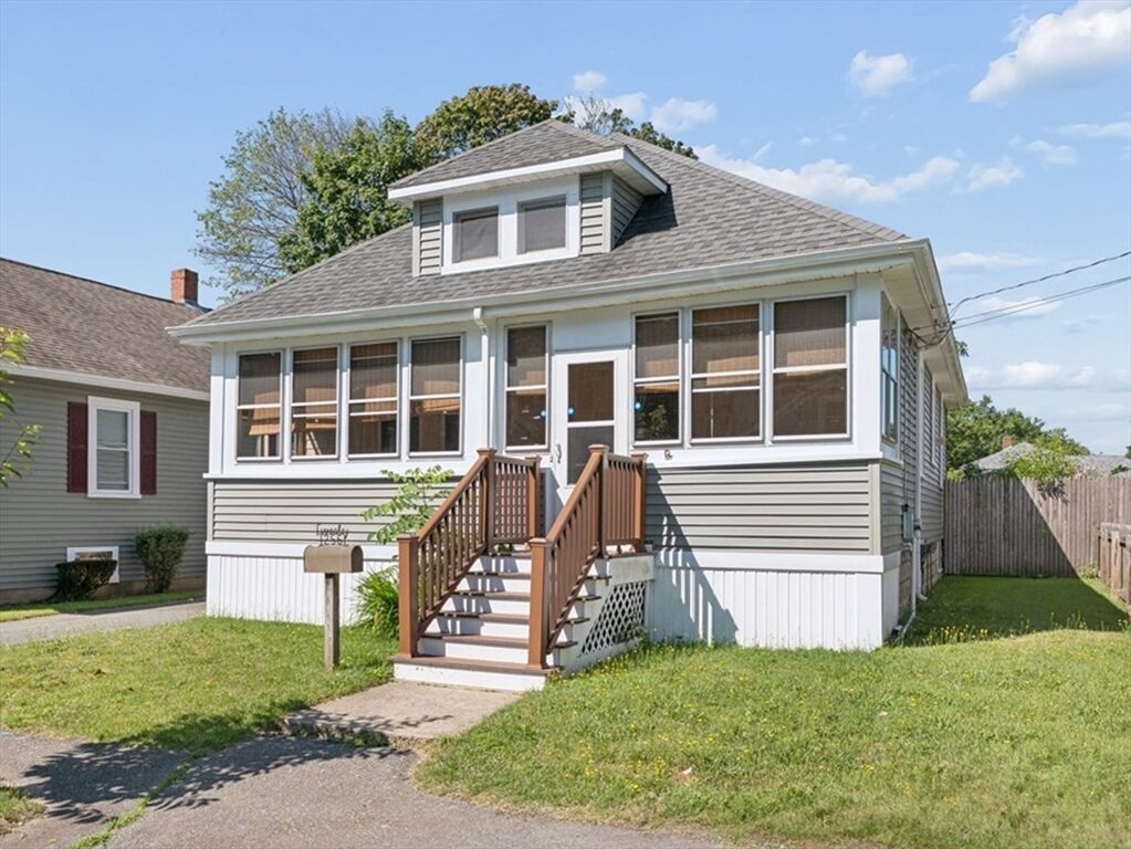 Property Photo:  256 Green St  MA 02719 
