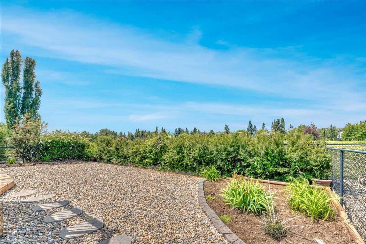 Property Photo:  156 Aspen Creek Crescent  AB T1P 0A7 