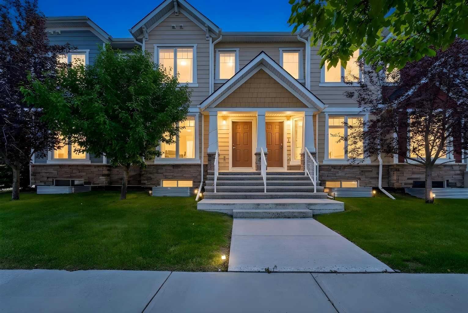 Property Photo:  2400 Ravenswood View SE 102  AB T4A 0V7 