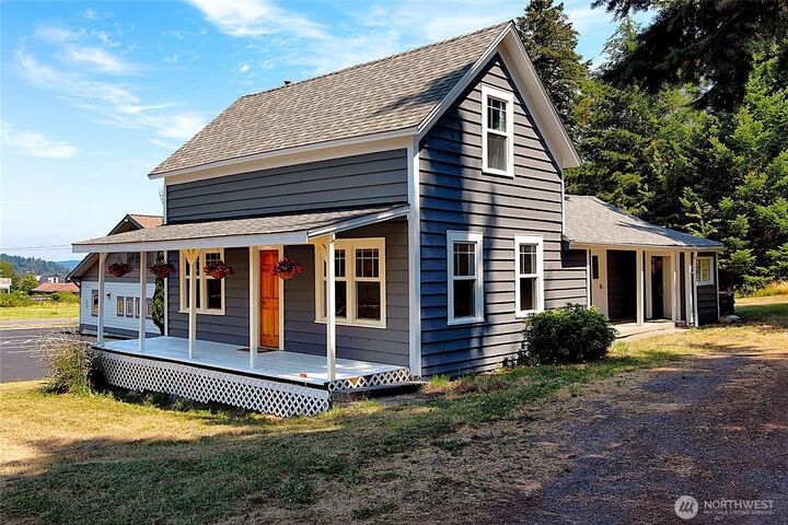 Property Photo:  650  Argyle Avenue  WA 98250 