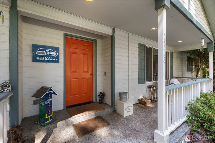 Property Photo:  2723  Woodgrove Street SE  WA 98513 