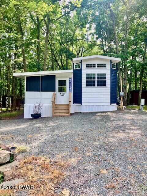 Property Photo:  126 Deer Run  PA 18337 