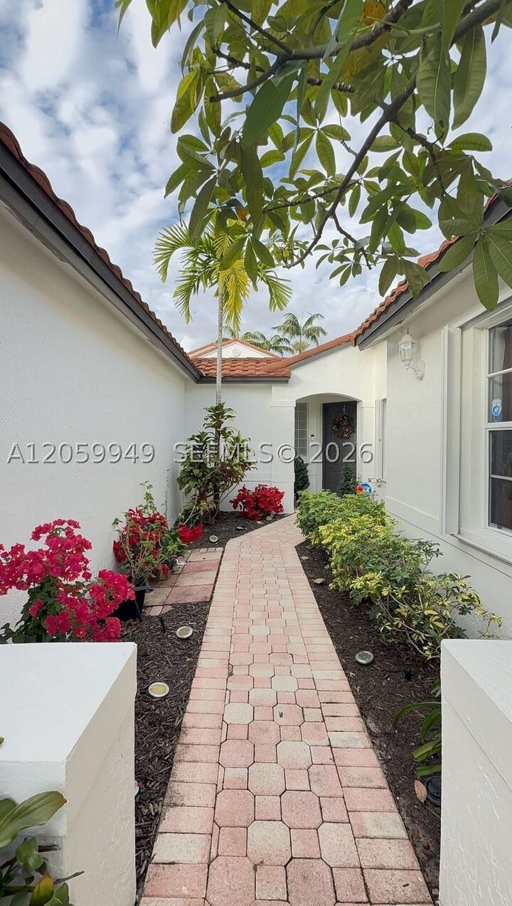 Property Photo: 17225 NW 7th St FL 33029