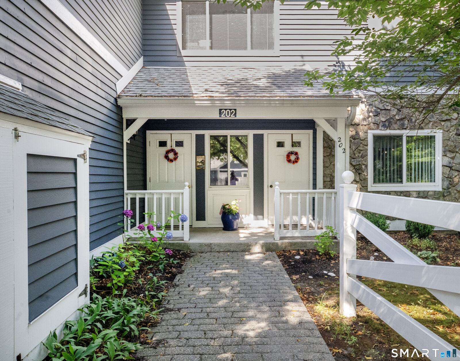 Property Photo: 202 Windgate Circle CT 06468