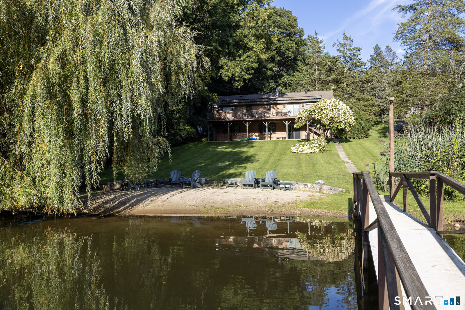 Property Photo:  18 Pinewood Shores  CT 06784 