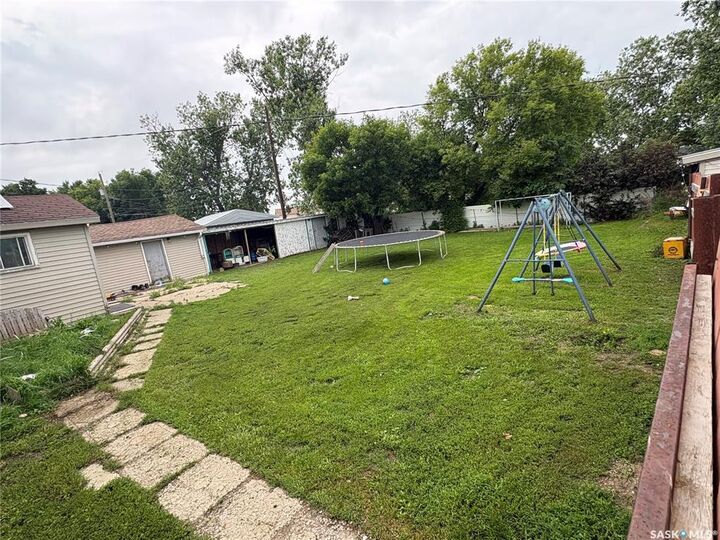 Property Photo:  231 Eisenhower Street  SK S0C 1S0 