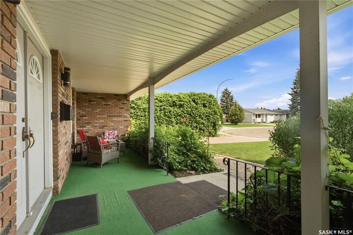 Property Photo: 225 Clearwater Court SK S7K 3Y9