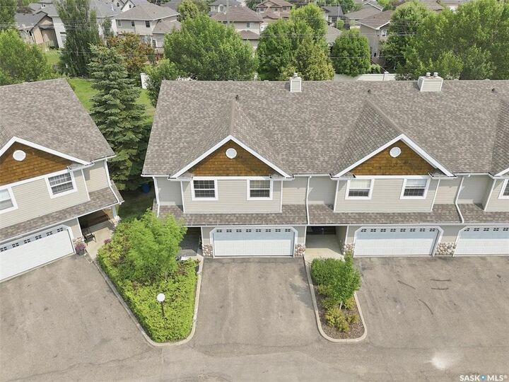 Property Photo: 655 Kenderdine Road 111 SK S7N 4W9