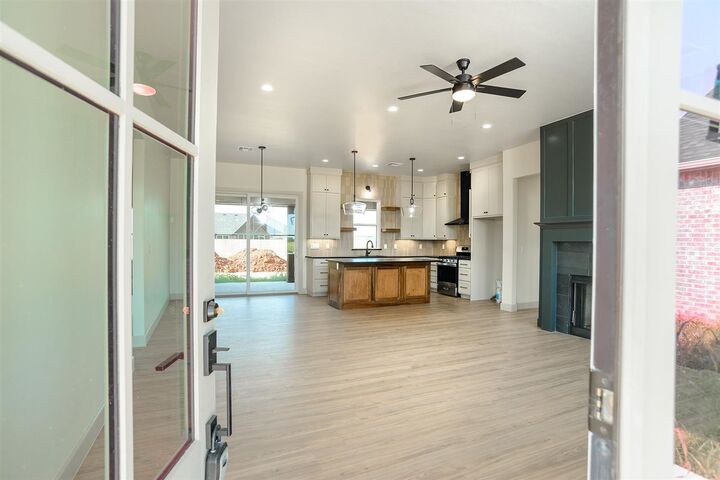 Property Photo:  6023 E Bison Lane  OK 74075 