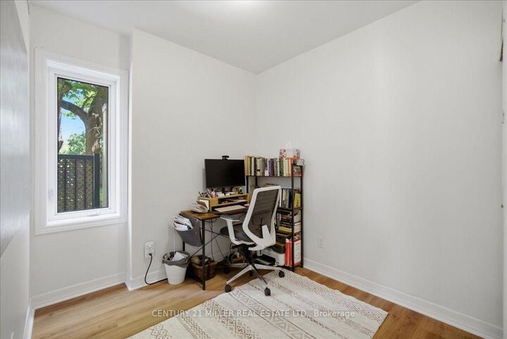 Property Photo:  70 Stewart Street 102  ON L6K 1X5 