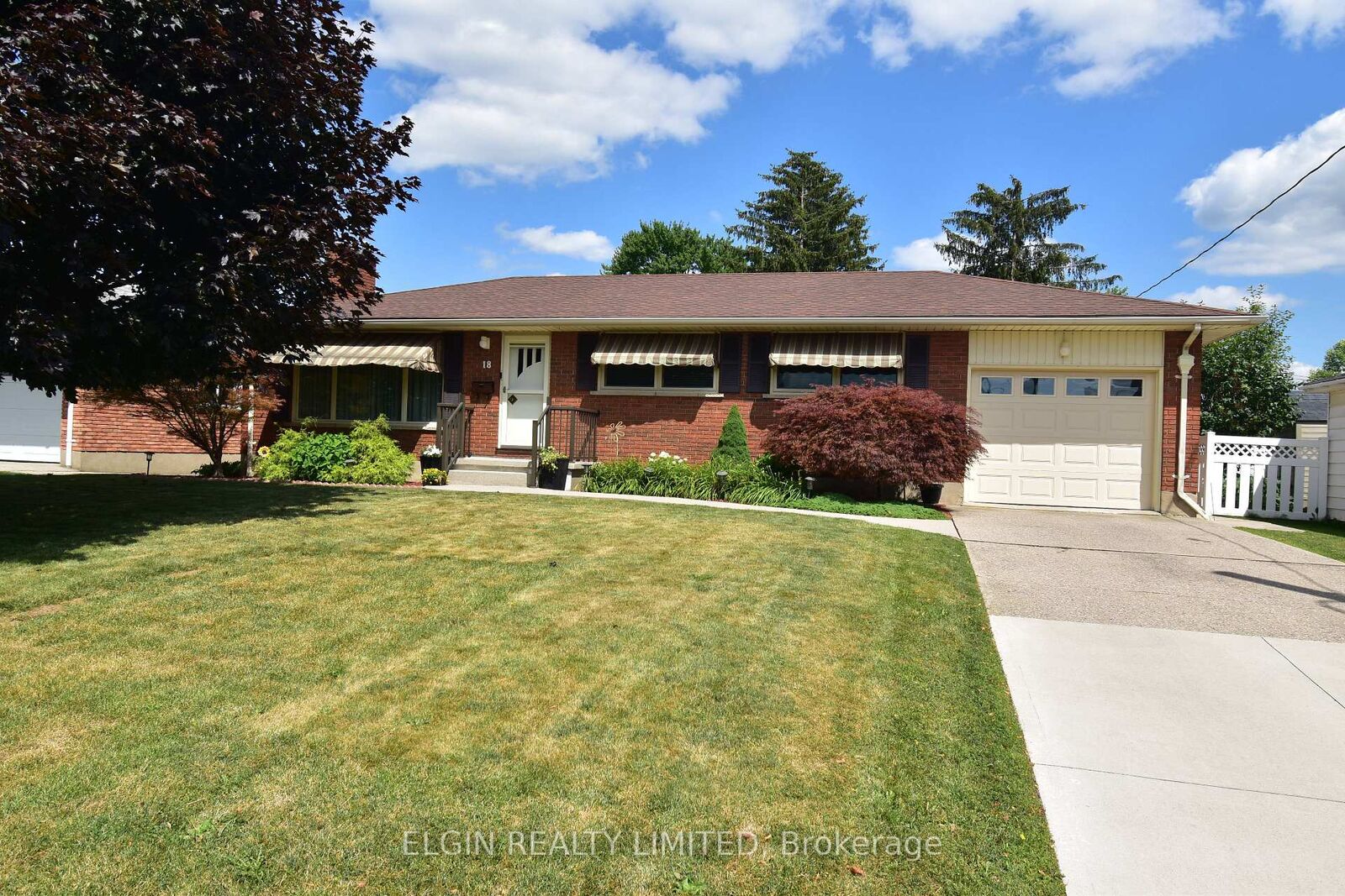 Property Photo:  18 Pullen Avenue  ON N5R 4T4 