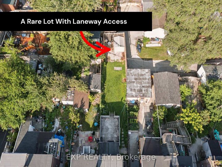 Property Photo:  511 Carlaw Avenue  ON M4K 3J3 