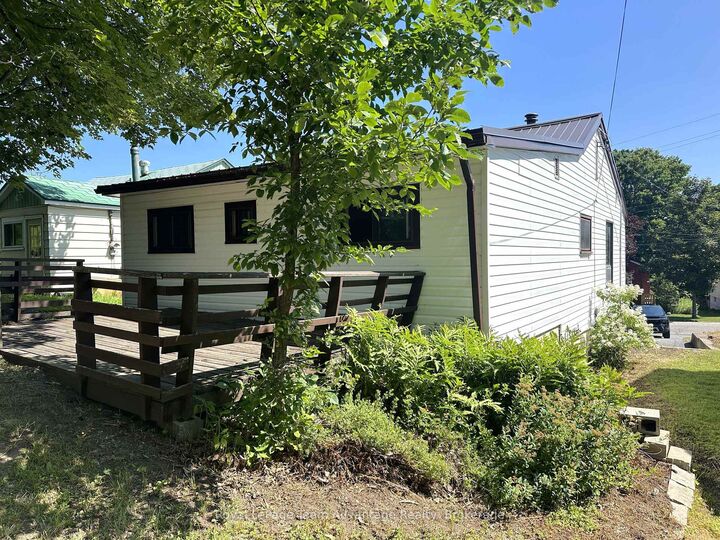 Property Photo: 14 Riverdale Road ON P2A 1N9