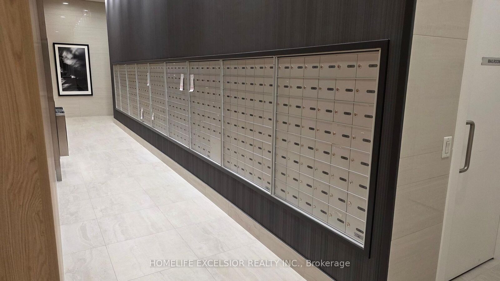 Property Photo:  28 Ted Rogers Way 411  ON M4Y 2J4 
