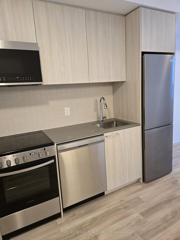 Property Photo:  7439 Kingston Road 307  ON M1B 5S3 