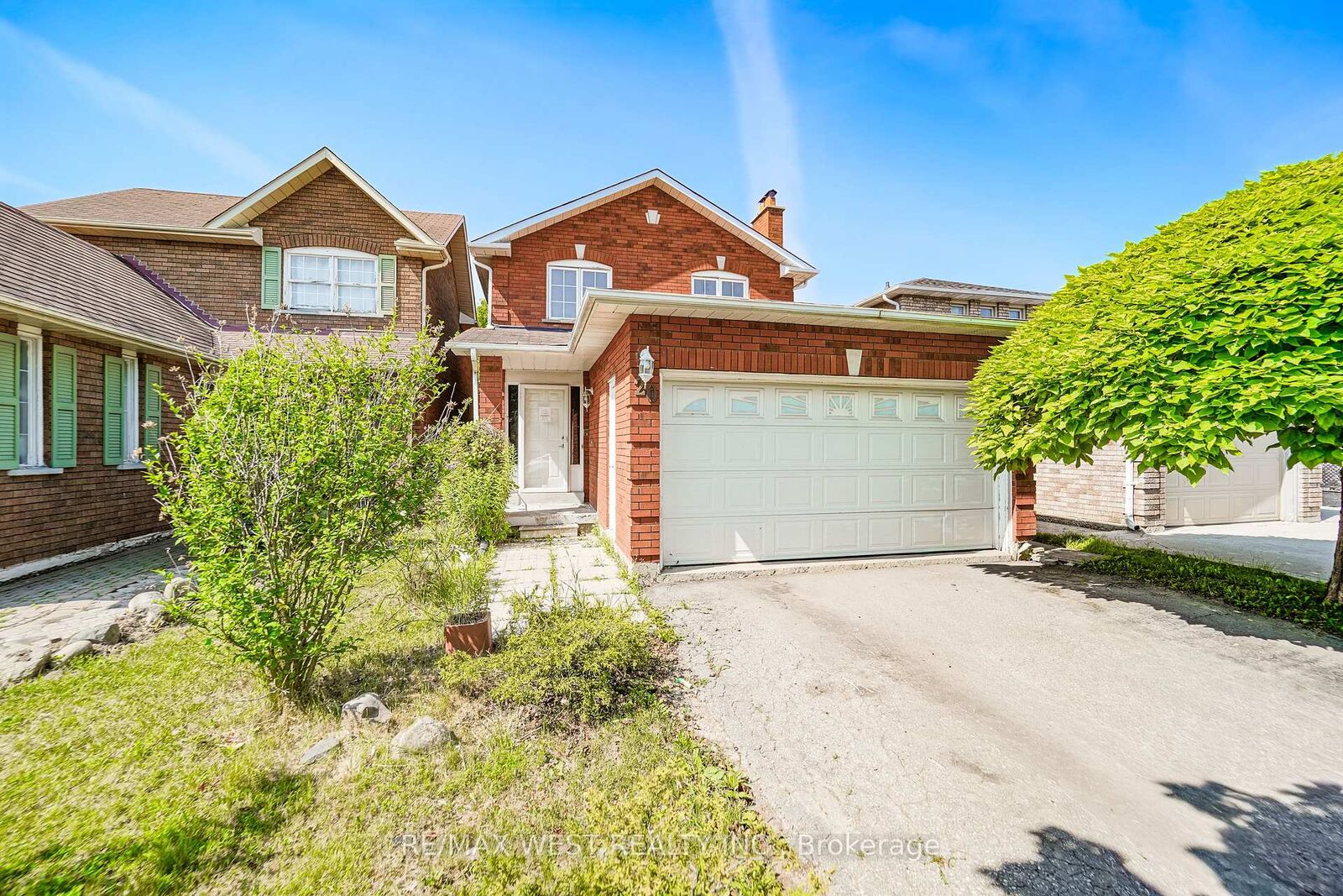 Property Photo: 20 Cranberry Crescent ON L6Y 4P7