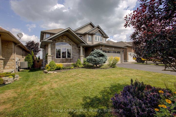 Property Photo: 237 Carrol Street ON N0G 1A0
