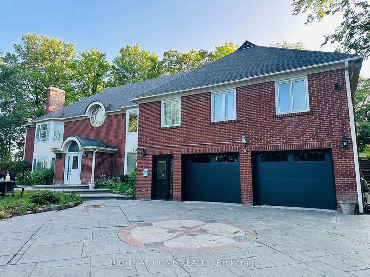 12 Keily Crescent E — photo 1