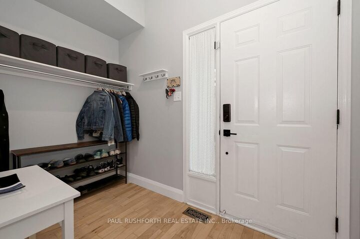 Property Photo:  70 Sheppard's Glen Avenue  ON K2M 2M9 