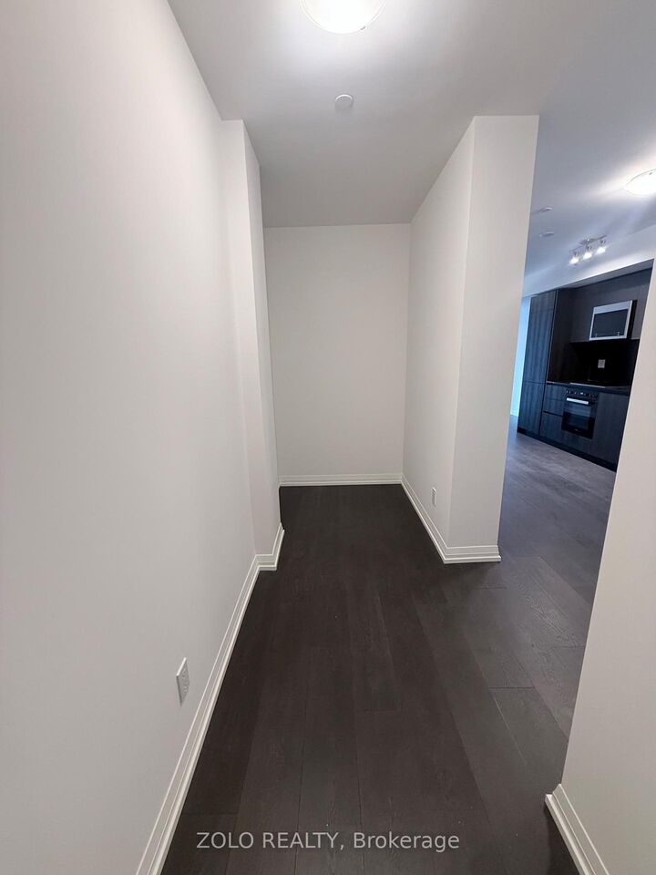Property Photo:  400 King Street 1106  ON M5V 0X8 