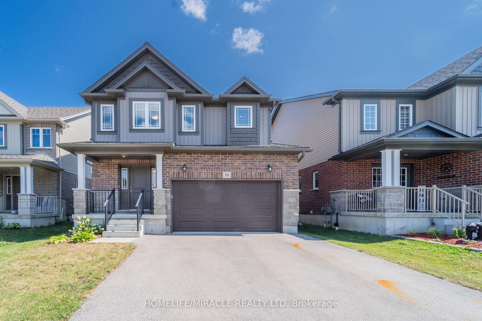 Property Photo: 53 Robertson Drive ON N5A 0J6