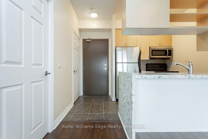 Property Photo:  2365 Central Park Drive 1008  ON L6H 0C7 