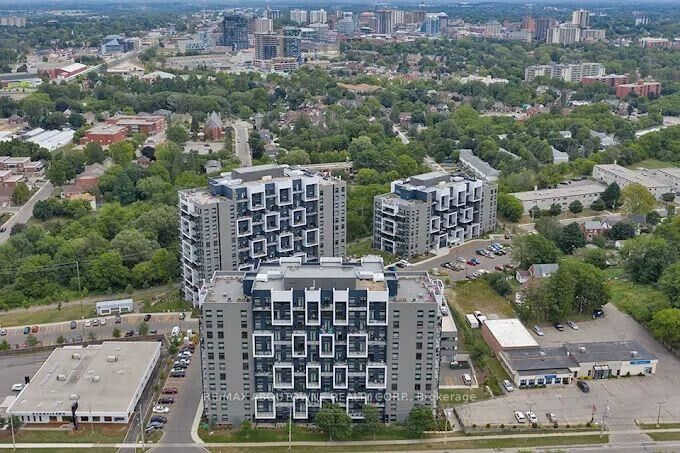 Property Photo:  460A Belmont Avenue W 908  ON N2M 0A9 