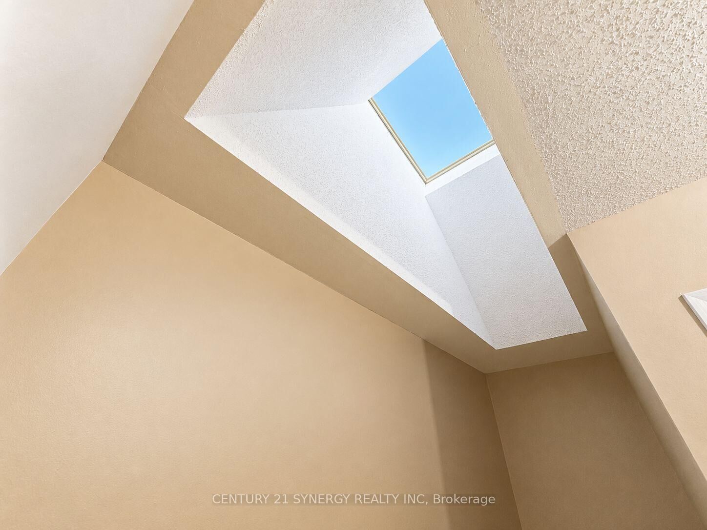 Property Photo: 757 Clearcrest Crescent ON K4A 3E7