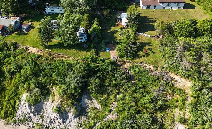 Property Photo:  55424 Lakeshore Road  ON N0J 1T0 