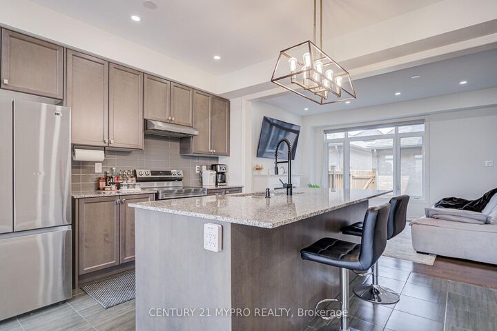 Property Photo:  261 Coronation Road  ON L1P 0H8 